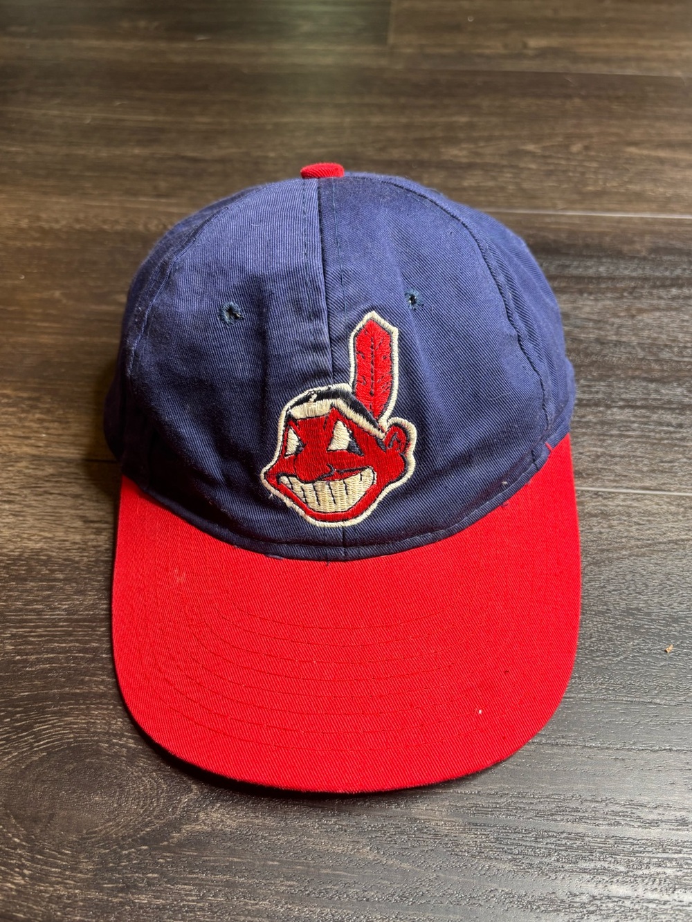 Vintage 90s Youth Cleveland Indians MLB Snapback Hat Flat Bill Navy Red